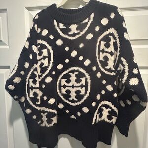 Tory Burch Navy and Cream Logo Pattern Crewneck Sweater - Women